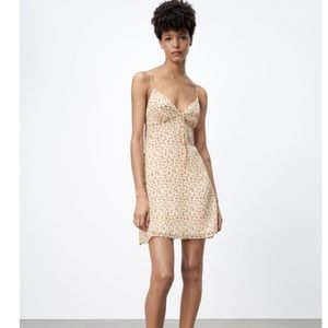 Zara Beige pink floral mini dress, size medium, low back